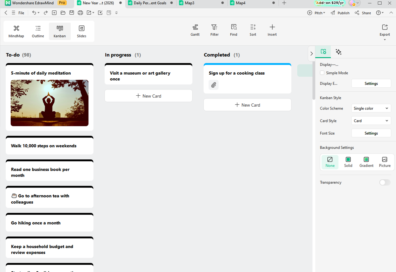 Exemple de modèle de liste de 100 éléments organisée dans un tableau Kanban